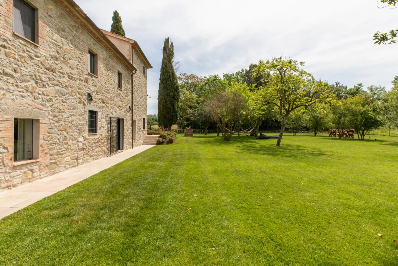 Stones & Grass Villa (Todi)